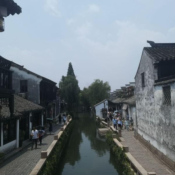 大叔钓鱼